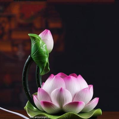 ĐÈN SỨ HOA SEN DÂNG BÀN THỜ PHẬT
